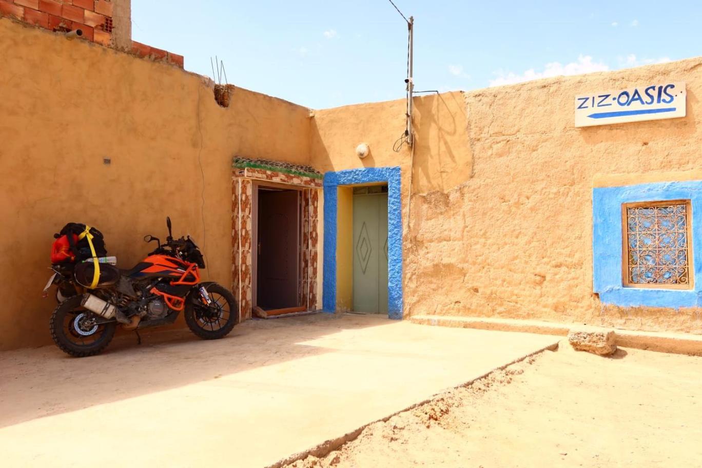 Gite D'Etape Ziz Oasis Achbarou Extérieur photo
