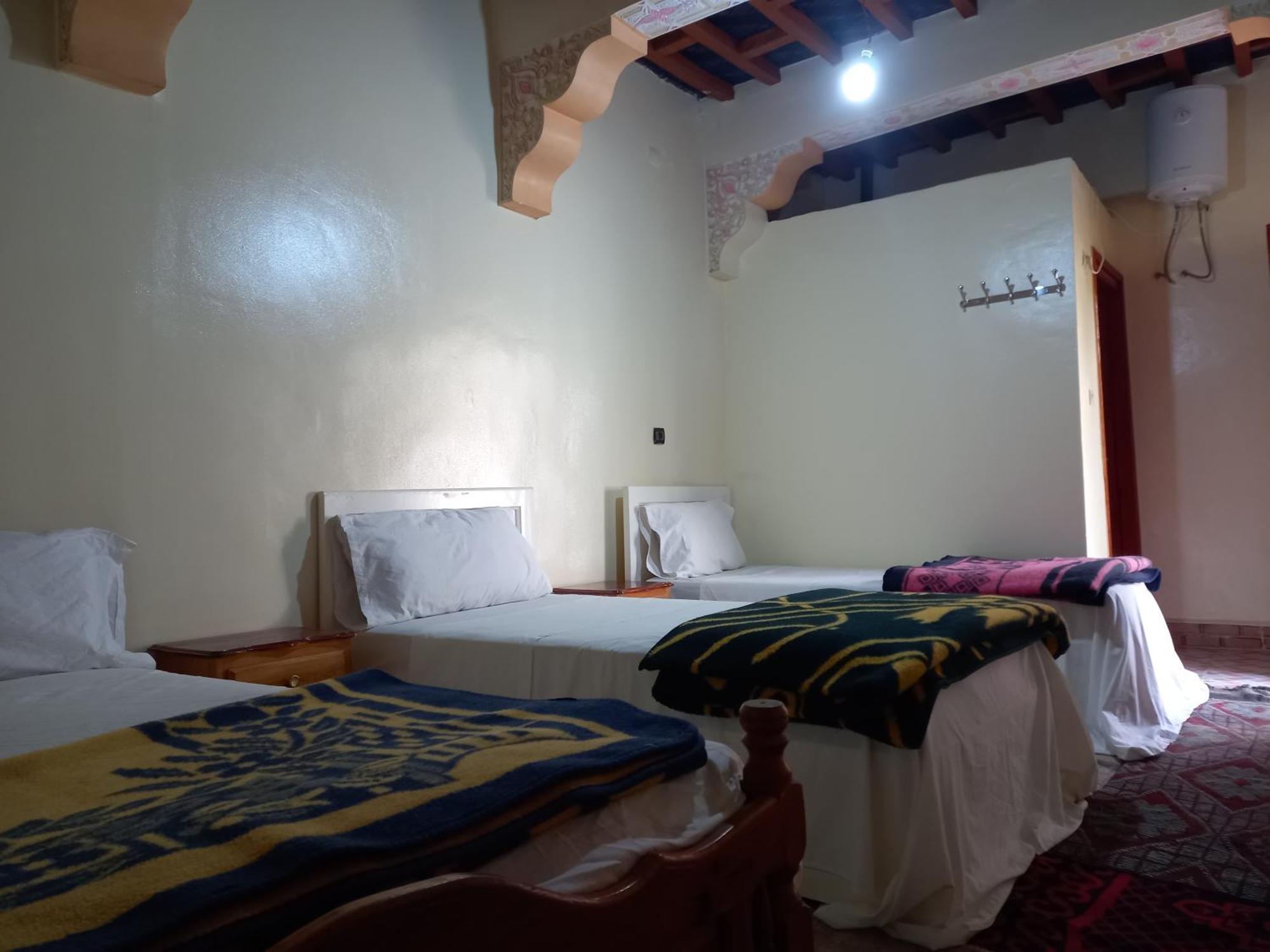 Gite D'Etape Ziz Oasis Achbarou Extérieur photo